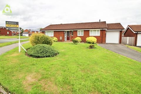 3 bedroom bungalow for sale, Brambling Drive, Westhoughton, BL5 2SW