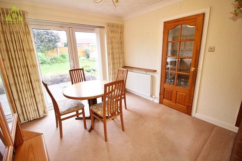 3 bedroom bungalow for sale, Brambling Drive, Westhoughton, BL5 2SW