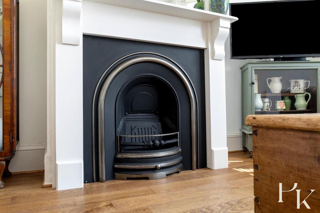 Abinger Road, 7-018.jpg