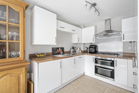 4 bedroom semi-detached house for sale, Allard Way, Saffron Walden CB11