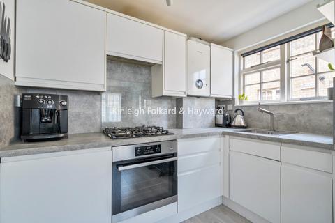 1 Langley Gardens, Bromley, BR2 9TX