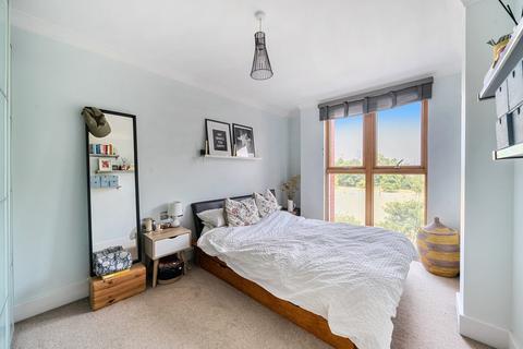 Flat 9, 11 Robsart Street, London, SW9 0AE