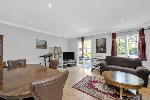 undefined, Cameron Road, Chesham, HP5