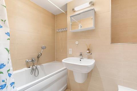 2 bedroom flat to rent, York Way, London