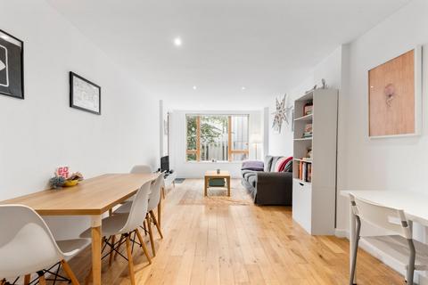 2 bedroom flat to rent, York Way, London