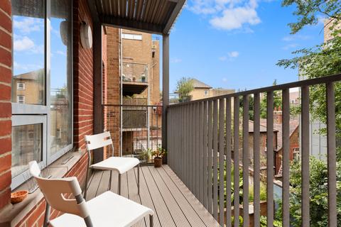 2 bedroom flat to rent, York Way, London