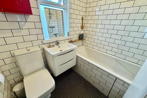 20 Beadon Grove, Middlesbrough, TS5 4NT