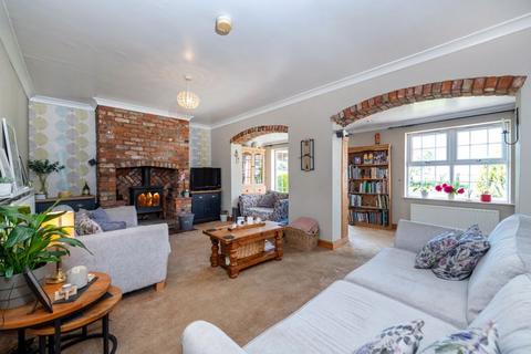 4 bedroom detached house for sale, Fenway Cottage, Canister Lane, Gipsey Bridge
