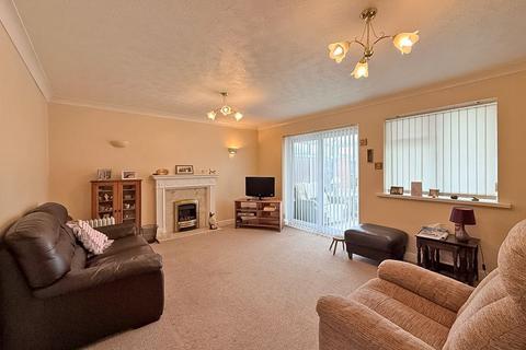 3 bedroom detached bungalow for sale, Carnoustie Close, Bloxwich, Walsall