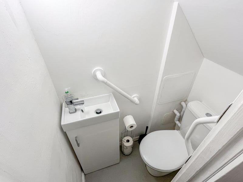 Ground floor wc