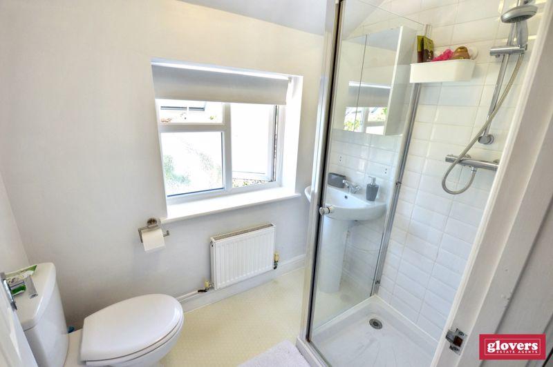 Ensuite shower room