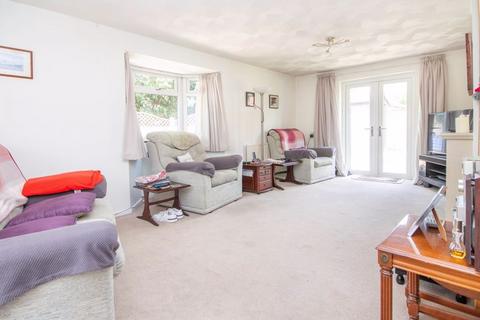 undefined, Marchwood