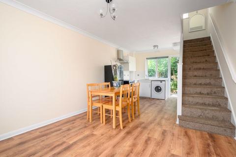 1 bedroom terraced house for sale, Sunbury Lane, Walton-On-Thames
