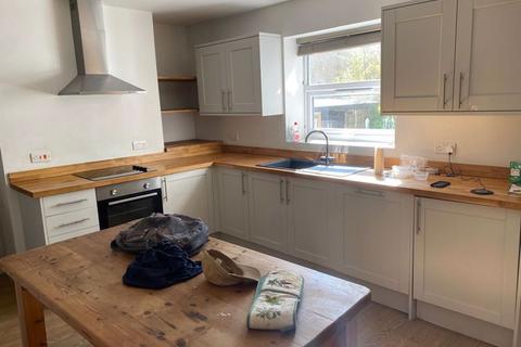 2 bedroom terraced house to rent, BANNERMAN ROAD, EASTON