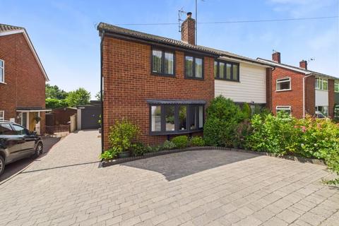 3 bedroom semi-detached house for sale, Hillside Avenue, Bridgnorth WV15