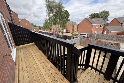 3 bedroom semi-detached house to rent, Rookery View, Barnsley