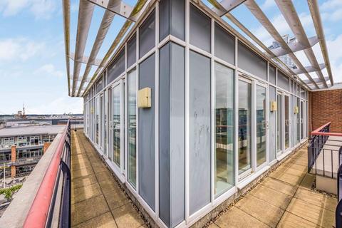 3 bedroom penthouse for sale, Gunwharf Quays, Portsmouth