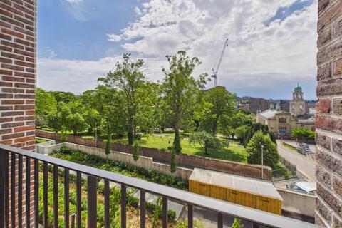 Garrison Point, 2 Whiffens Avenue, Chatham