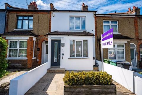 3 bedroom terraced house for sale, Whippendell Road, Watford