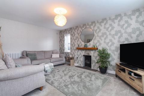 4 bedroom detached house for sale, Turnpike Gardens, Bedford MK42