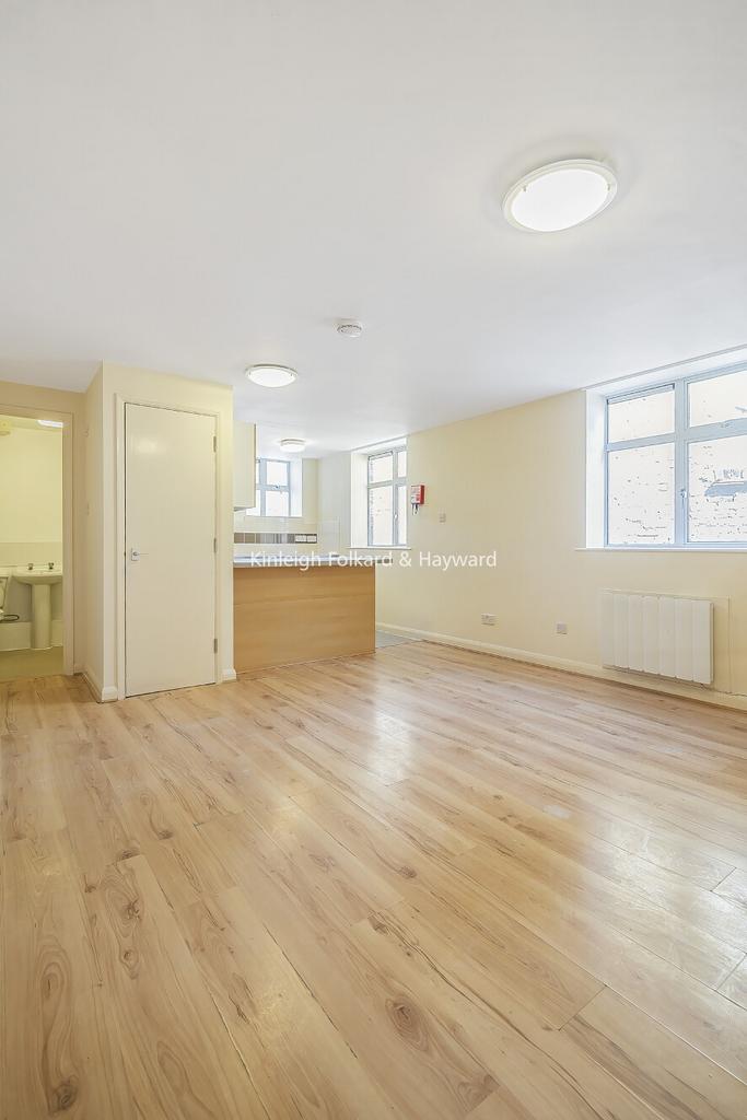 40d6adb5-0e5e-48db-b