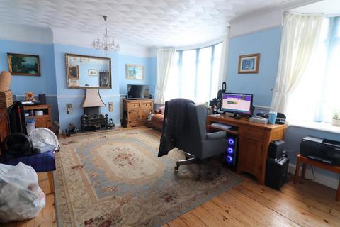 4 bedroom semi-detached house for sale, Luton LU3