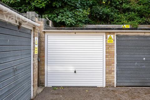 2 bedroom flat for sale, Preston Park Avenue, Brighton, East Sussex, BN1