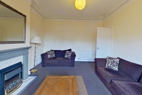 3 bedroom flat to rent, Victor Park Terrace, Edinburgh, EH12