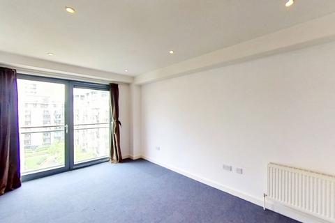 2 bedroom flat to rent, Meadowside Quay Square, Glasgow, G11