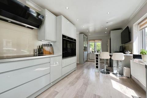 4 bedroom detached house for sale, BIDDENDEN