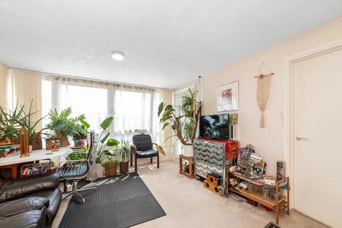 Sylvan Road, London, SE19