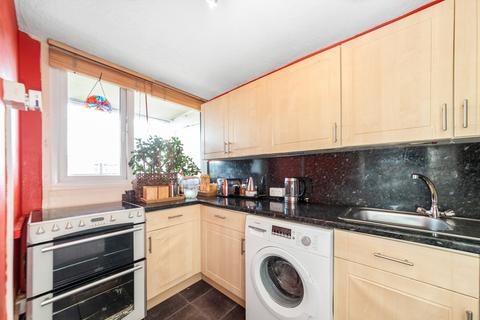 1 bedroom apartment for sale, Sylvan Road, London, SE19