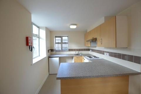 Studio to rent, Bell Green, London, SE26