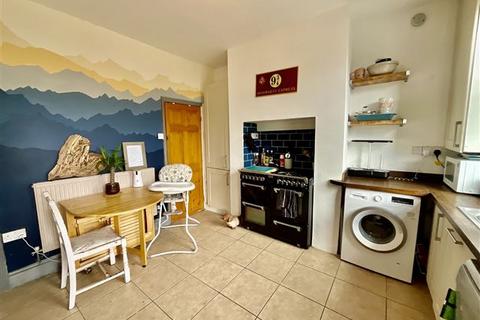 70 Balmoral Road, Sheffield, S13 7QG