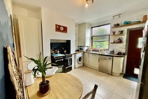 70 Balmoral Road, Sheffield, S13 7QG