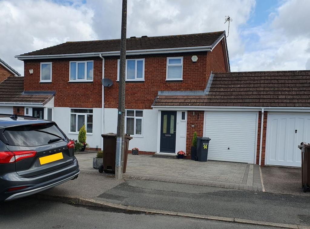 14 Dean Brook Close