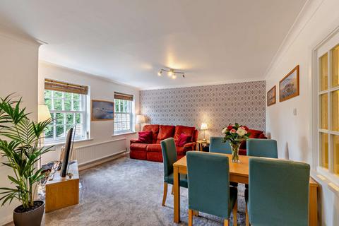 3 bedroom apartment for sale, Collinswood Road, Farnham Common, Buckinghamshire, SL2