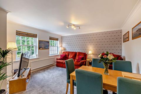 3 bedroom apartment for sale, Collinswood Road, Farnham Common, Buckinghamshire, SL2