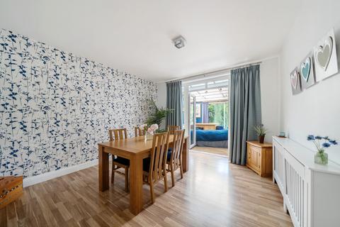 152 Swakeleys Road, Ickenham, Uxbridge, UB10 8AZ