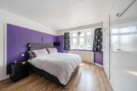 152 Swakeleys Road, Ickenham, Uxbridge, UB10 8AZ
