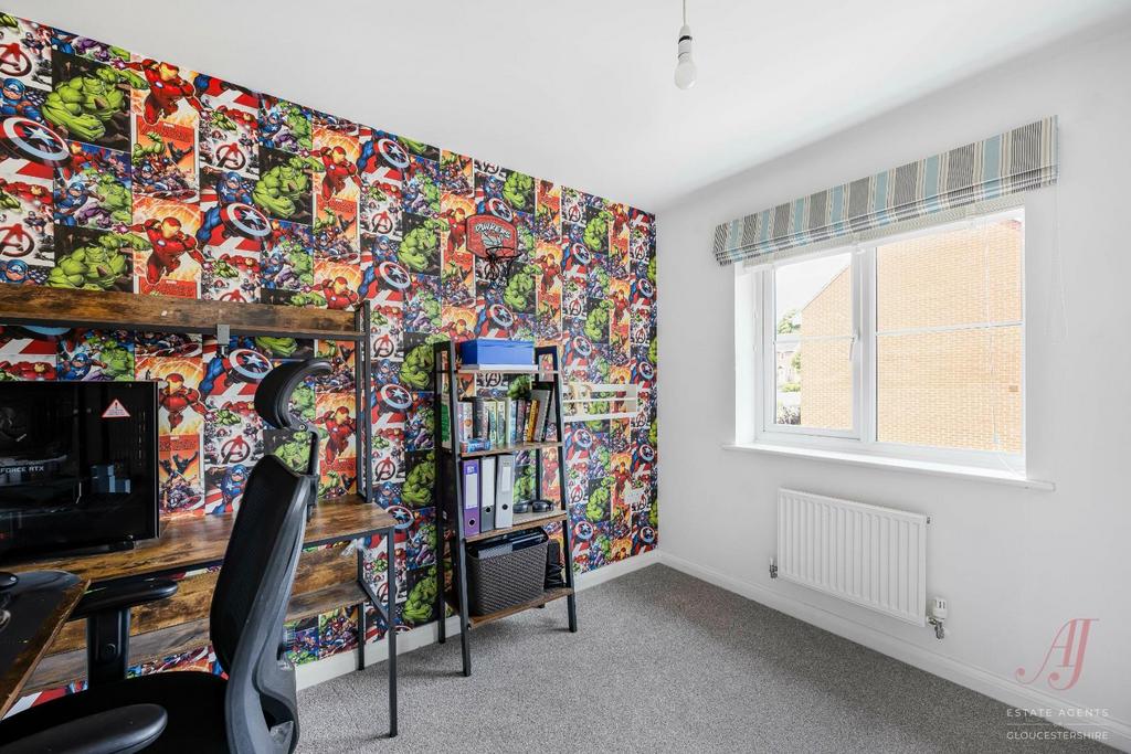 33 55328 watermarked.jpg