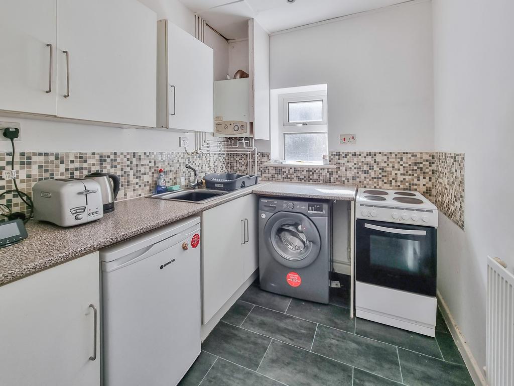 Apartment in Cardiff - View 2