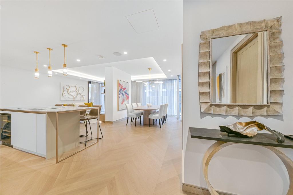 Kitchen/Dining
