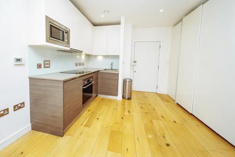 undefined, Tryon Apartments / Central House
