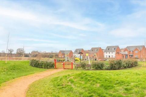 3 bedroom semi-detached house for sale, Chadwick Crescent LU7