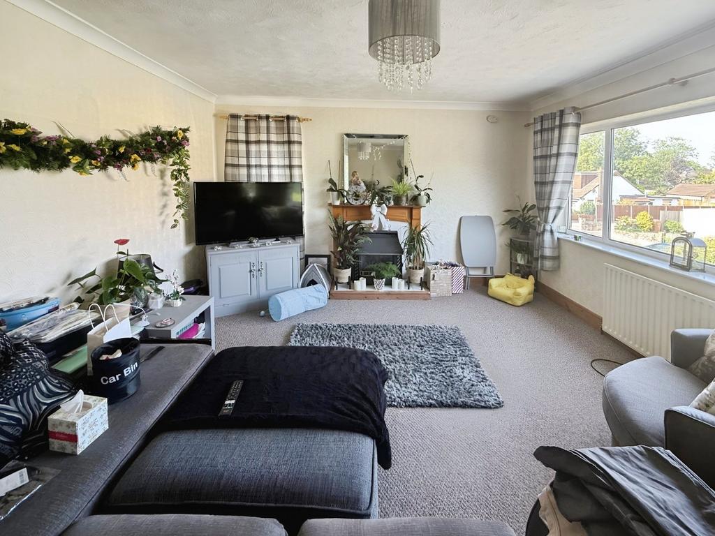 Living Room (Tf)
