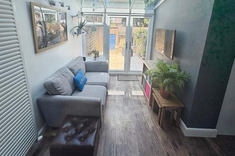 undefined, James Street, Halifax HX4