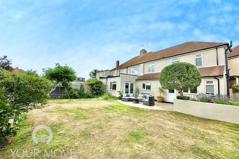 36 Ross Road, Dartford, DA1 3NH