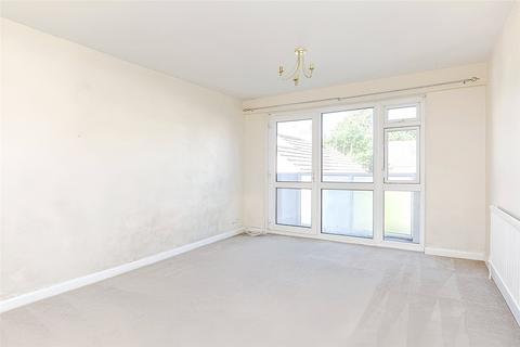 2 bedroom flat for sale, London Road, Waterlooville PO7