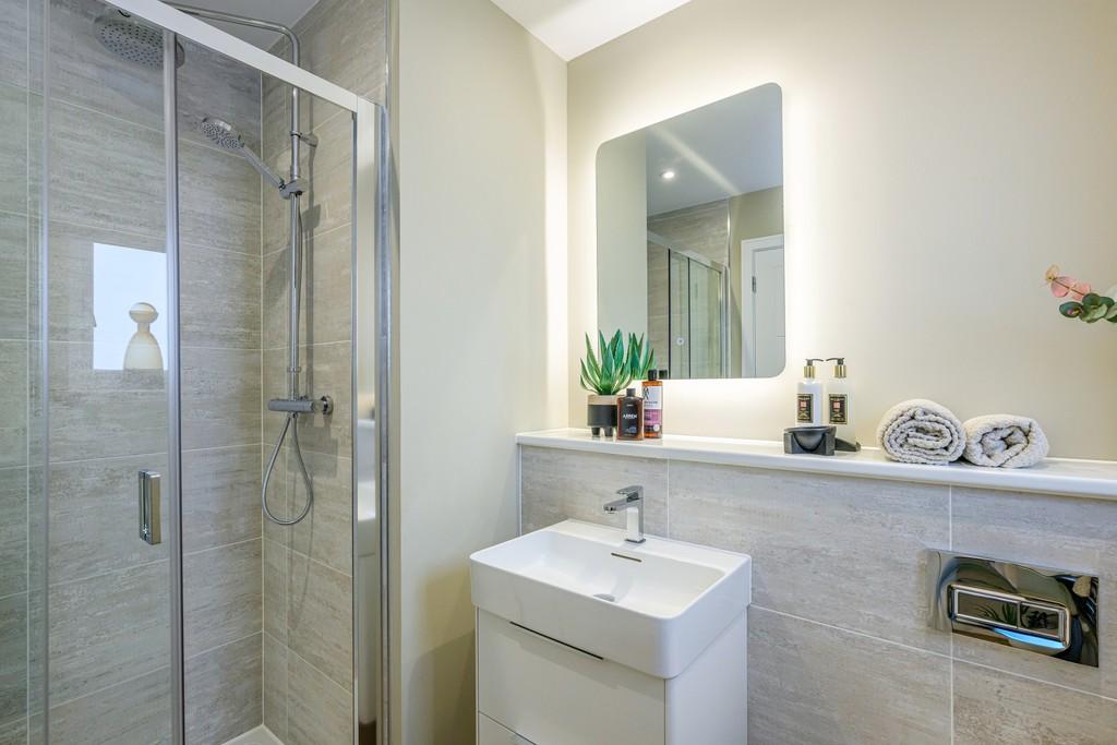 Calderwood, east calder